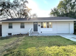 3906 Chelsea Ave, Kansas City, MO 64130