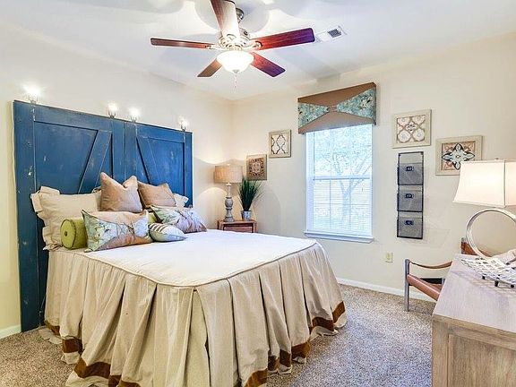3rd image of 411 Wildcat Way APT 306