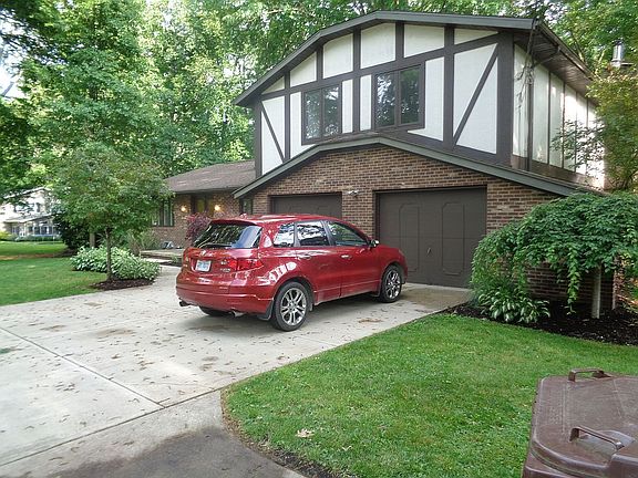 Front of house/garage