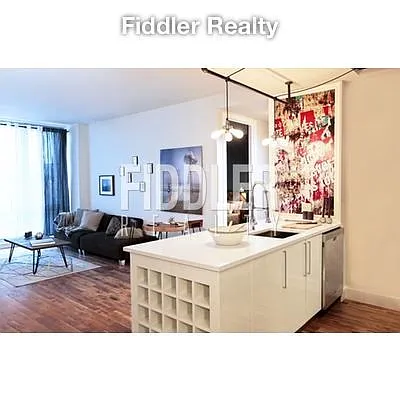 Rented by Fiddler Realty | media 52