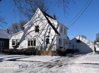 1108 W Winnebago St, Appleton, WI 54914