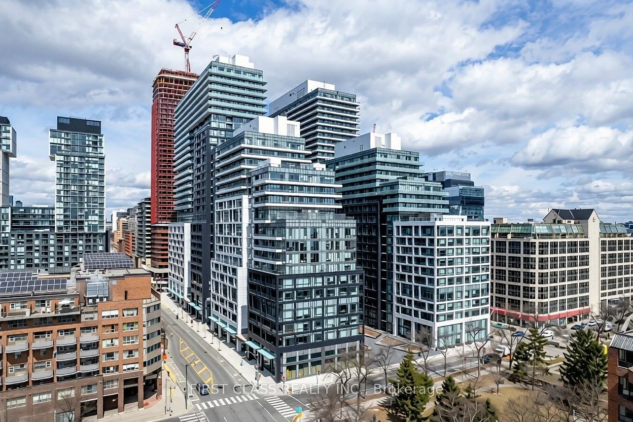 2 bed, $2,375 — Photo 1