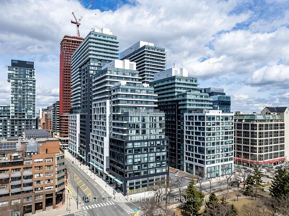 135 Lower Sherbourne St #1733W