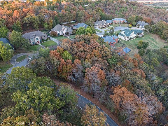 4th image of 8200 Cleburne Ct