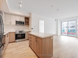 333 Sunseeker Ave #426, Innisfil, ON L9S 0J7