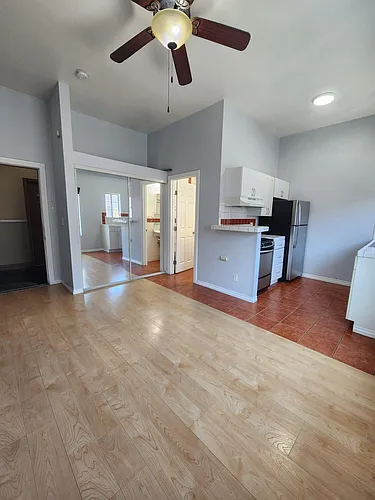 1102 Elden Ave #14 Photo 1