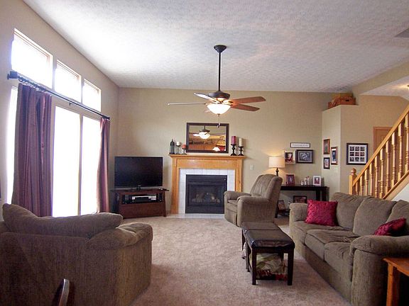 2nd image of 7849 Meranda Dr