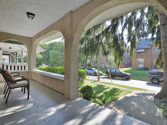 5th image of 2367 Glenmawr Ave