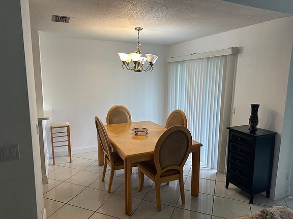 4th image of 1537 Woodbridge Lakes Cir