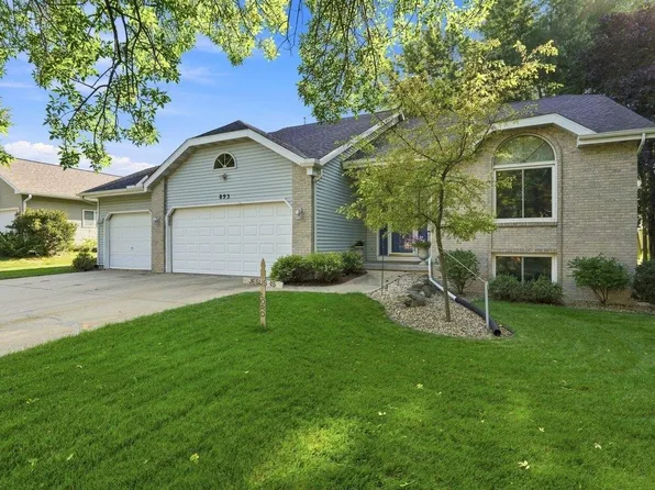 893 Chalfont Dr, Sun Prairie, WI 53590