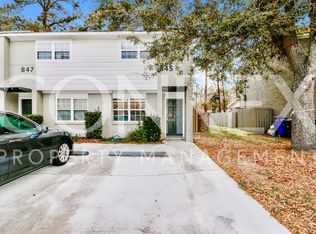 845 Von Kolnitz Rd, Mount Pleasant, SC 29464