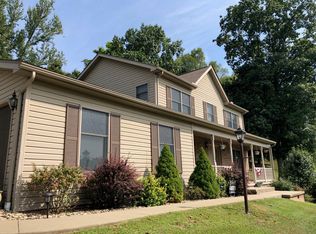 172 Shiloh Farms Rd, Clarksburg, WV 26301