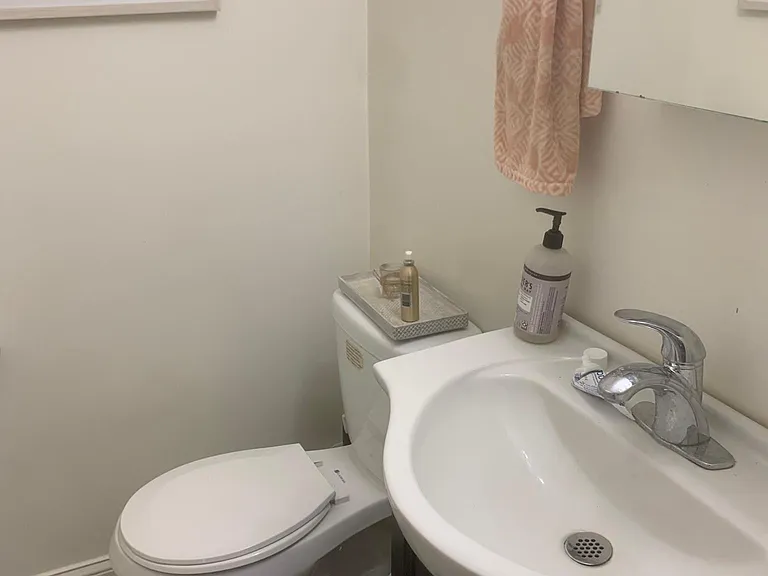 121 Webster Ave #3 — Photo 5