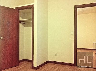 5th image of 199 Vernon Ave #1