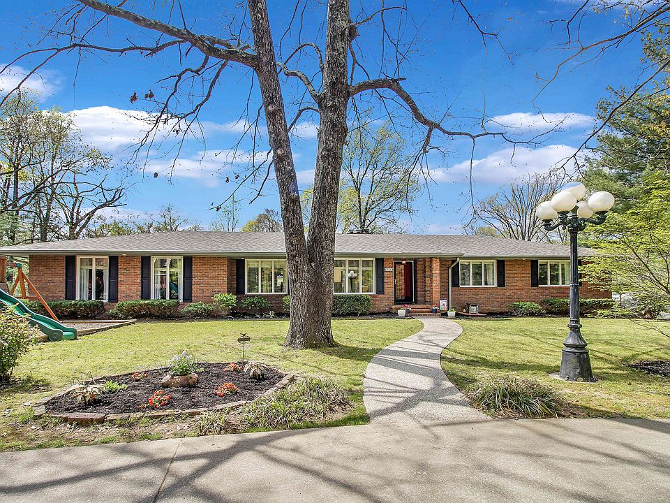 1st image of 211 Meadowlark Trl