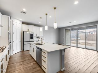 17635 W Red Fox Rd W, Surprise, AZ 85387