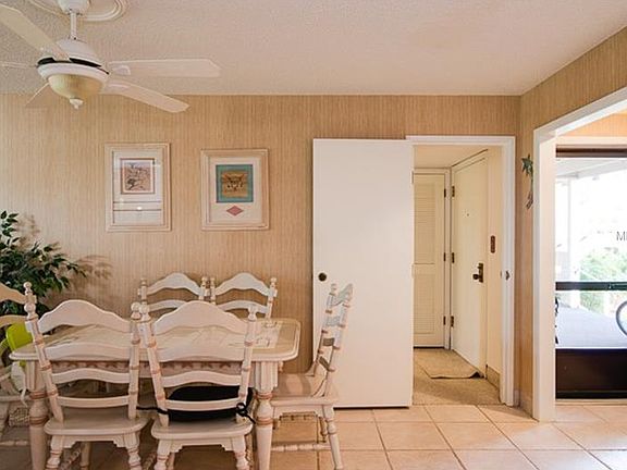 5th image of 29200 Bay Hollow Dr APT 3299