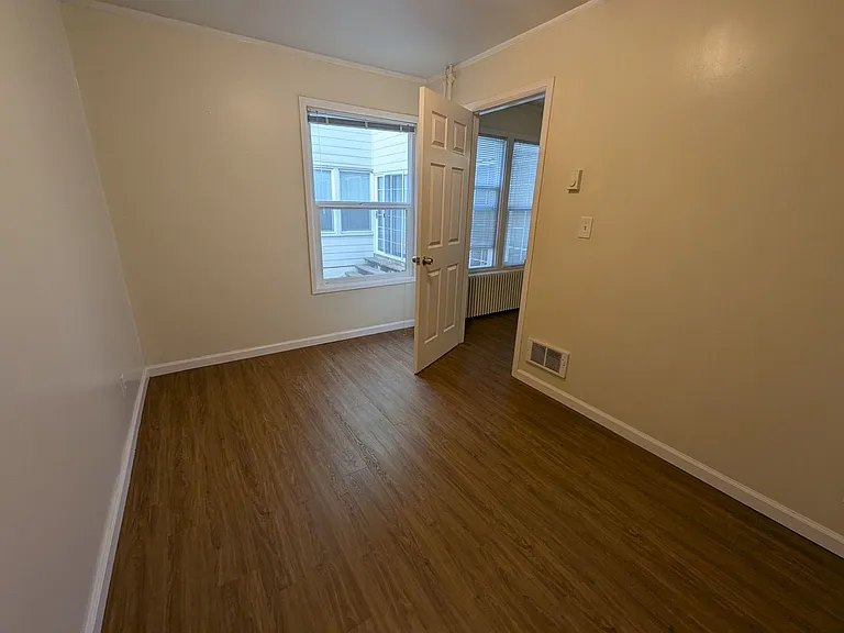 Parkside Apartments in Capitol Hill — Photo 18