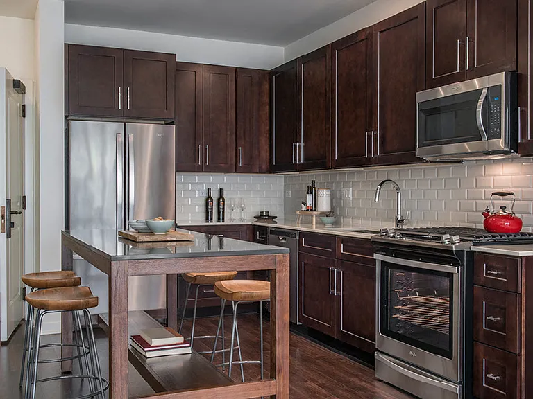 Kelmscott Park Apartments — Photo 4