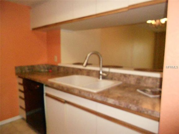 4th image of 9482 Tara Cay Ct #7