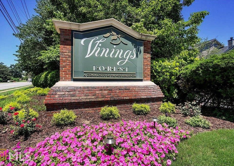 1st image of 504 Vinings Forest Ct SE