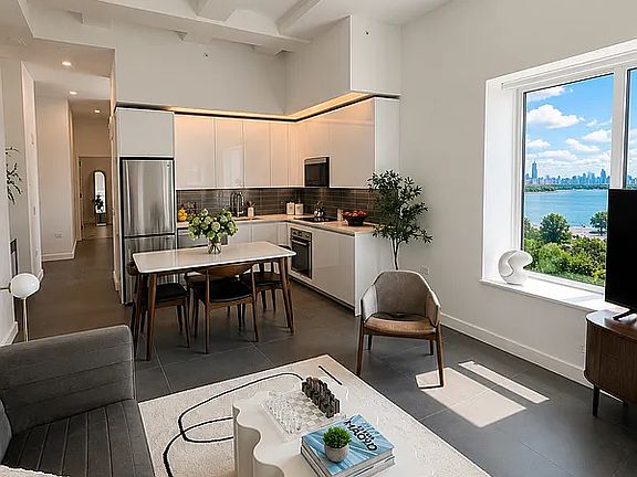 3rd image of 650 1st Ave #5M