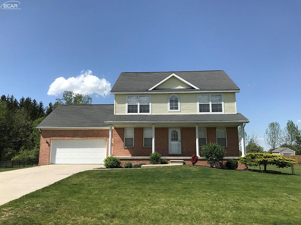 1st image of 8239 Woodcreek Ct