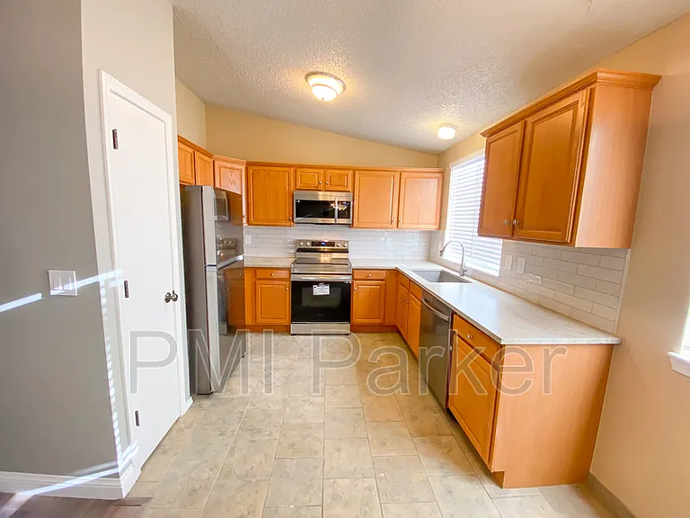 8493 Wild Alfalfa Pl — Photo 5