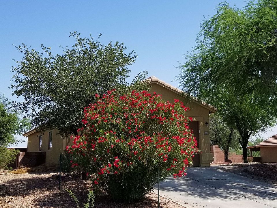2nd image of 720 W Echo Mesa Dr