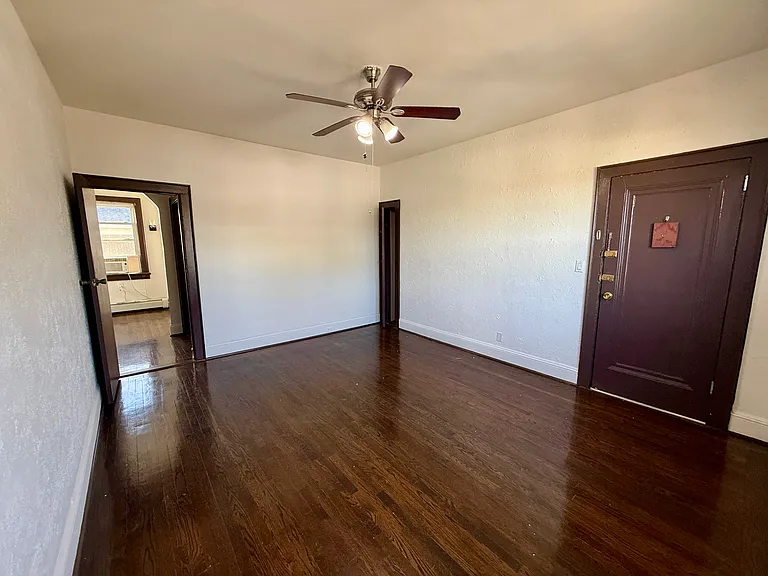 86 Edgewood Ave #2E — Photo 4