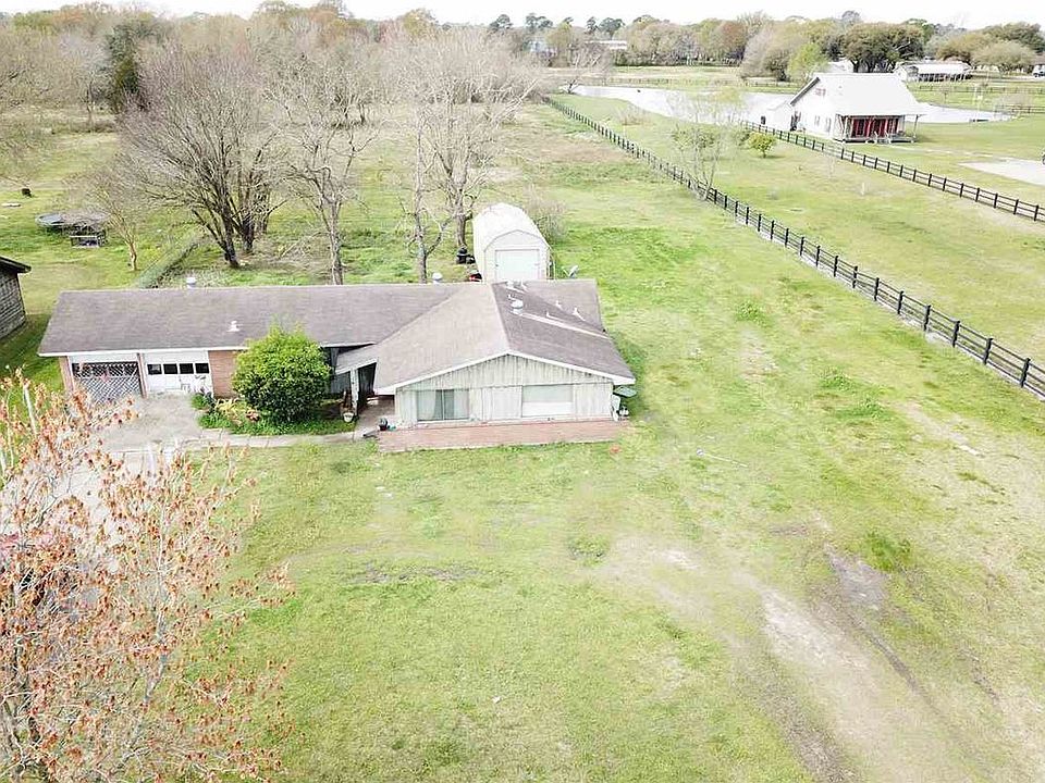 1st image of 6435 Garnet Ave