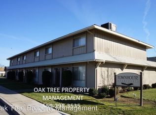 923 Minnewawa Ave APT D, Clovis, CA