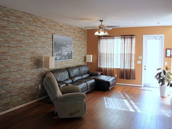 3rd image of 14466 Prunningwood Pl