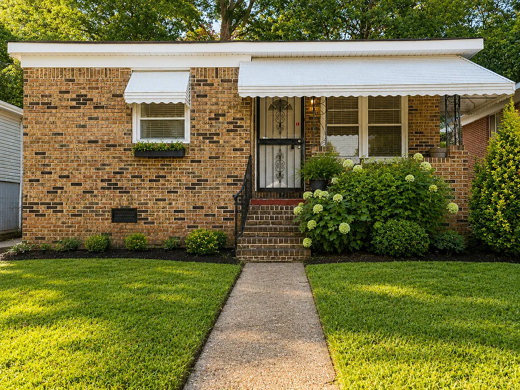 4 bed, 1.5 bath, 1120 sqft, $1,400 — Photo 1
