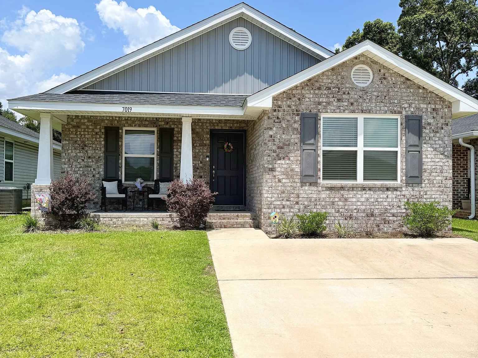 7019 Sonny Dr — Photo 2