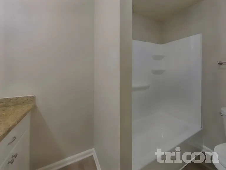 1391 Tenderden Dr — Photo 14