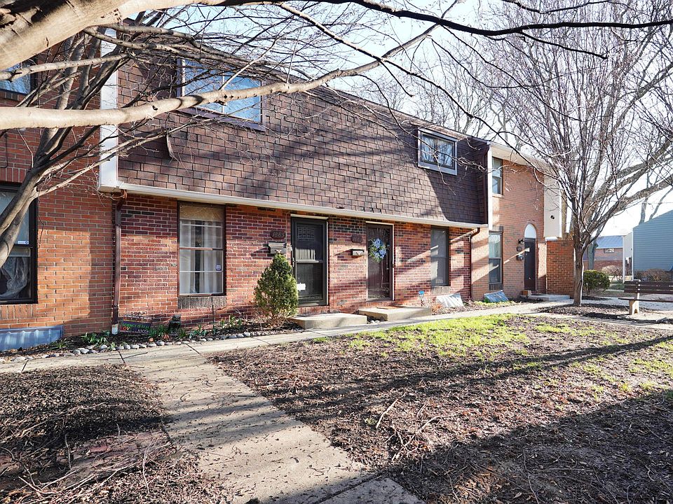 1st image of 1883 Willoway Cir N
