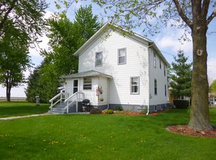 204 South St, Osco, IL 61274