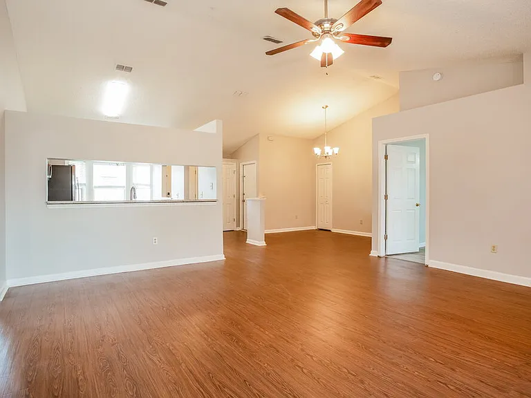 3268 Avalon Dr — Photo 6