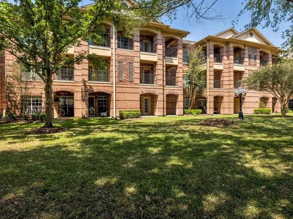 2815 Kings Crossing Dr APT 104, Kingwood, TX 77345