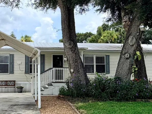5192 AMY Lane, Fort Pierce, FL 34946