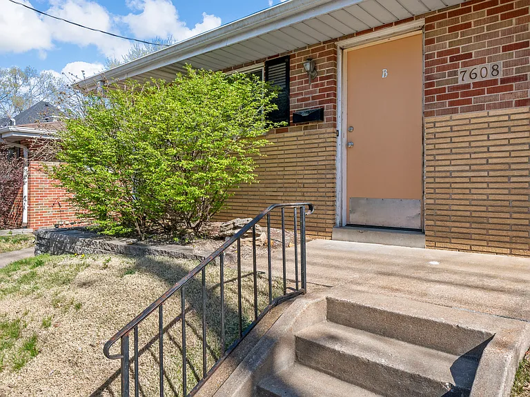 7608 Big Bend Blvd #A — Photo 13