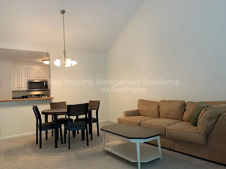 205 Will Ct — Photo 6