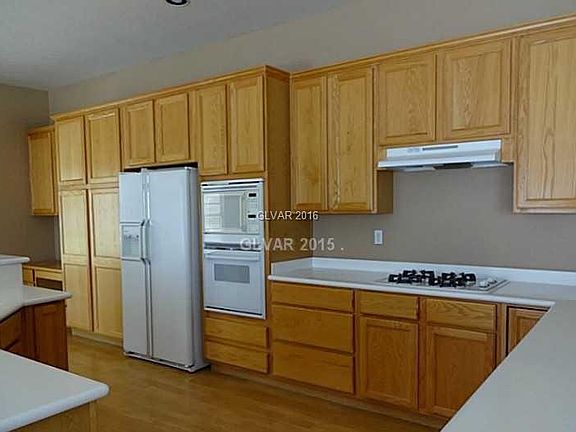 2nd image of 7442 Kings Wharf Ln #0