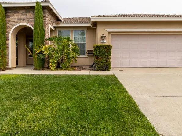 1071 Zanes Dr, Plumas Lake, CA 95961