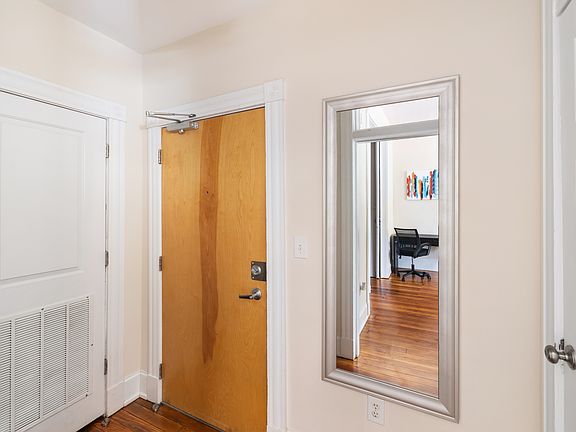 3rd image of 406 W Broad St APT 301