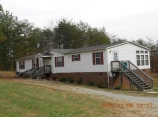 2818 Cutbanks Rd, Pamplin, VA 23958