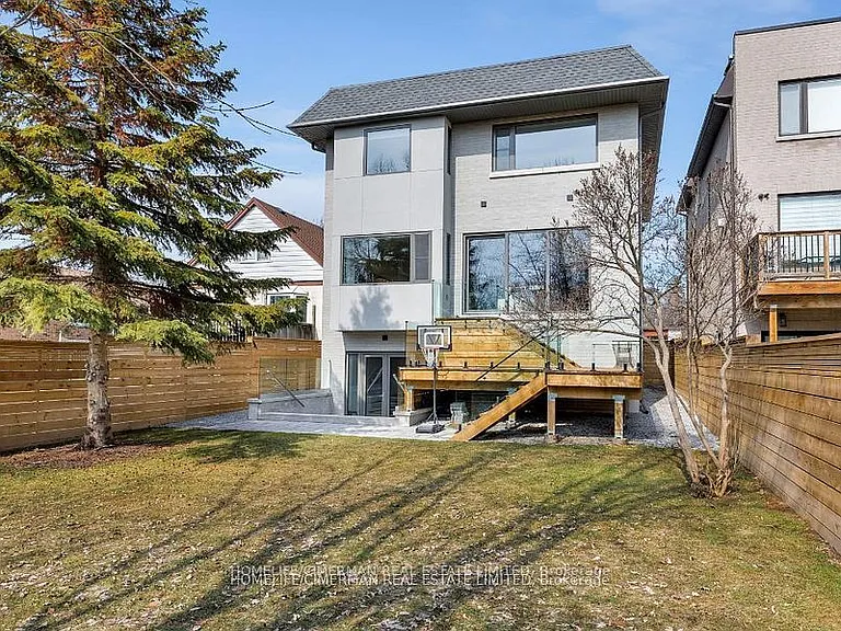 21 Farrell Ave — Photo 38