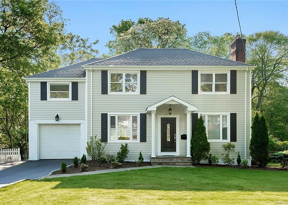 1st image of 3 Forbes Blvd