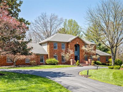113 Ladue Aire Dr, Saint Louis, MO, 63141